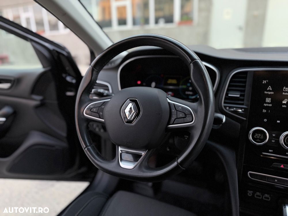 RENAULT Megane 2023 — imagine 18