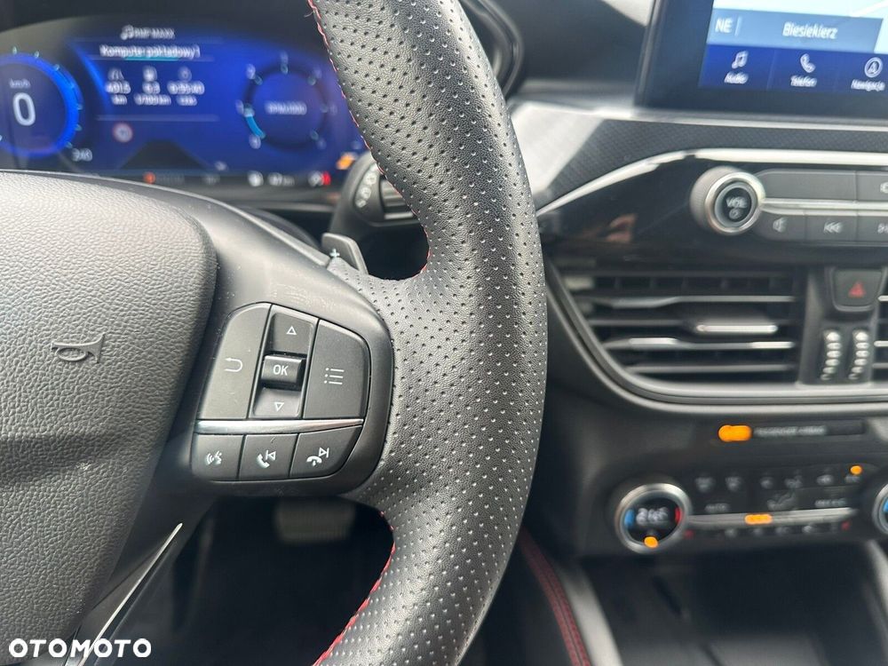 Ford Kuga - 16