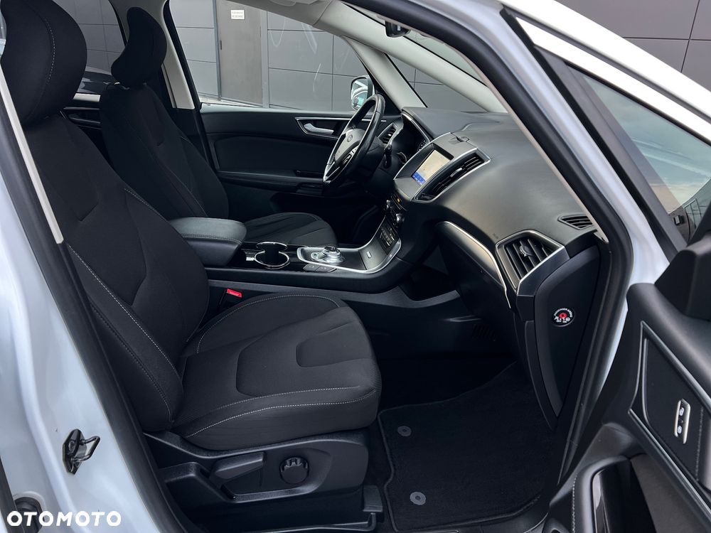 Ford S-Max 2.0 TDCi Titanium PowerShift - 36