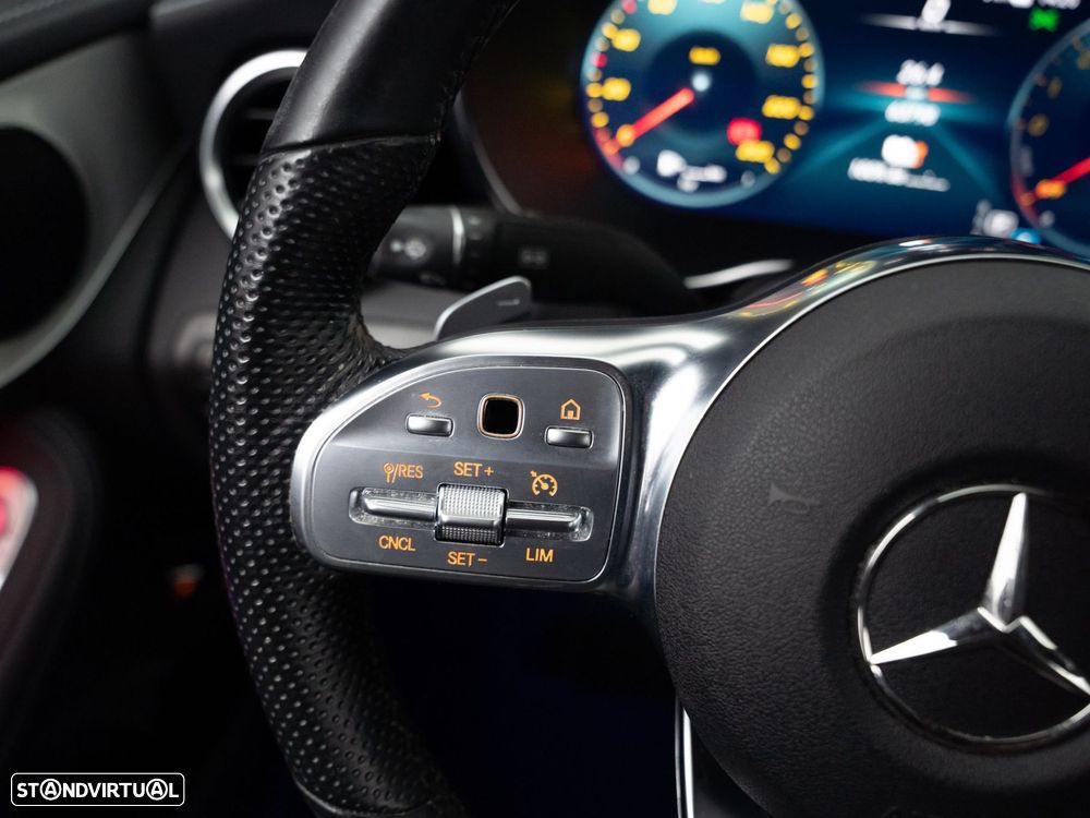 Mercedes-Benz GLC 300 e Coupé 4Matic - 23