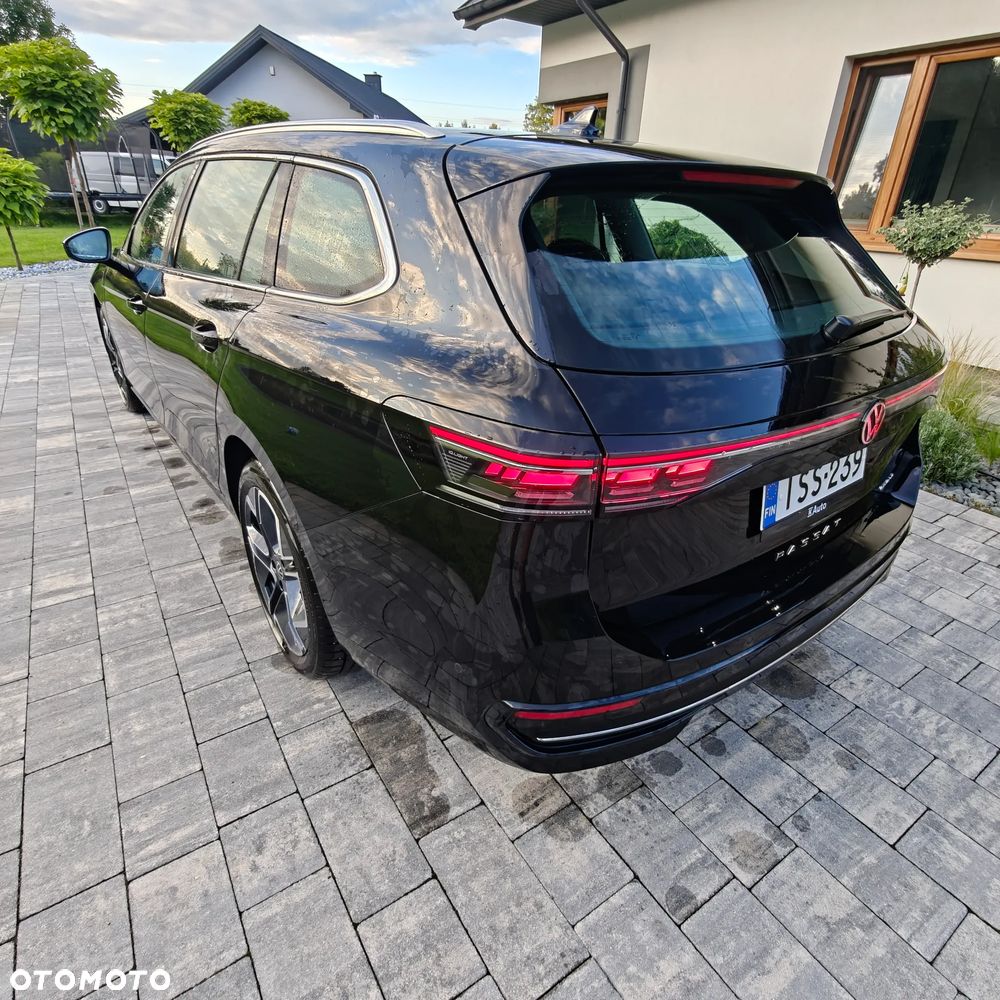 Volkswagen Passat - 6