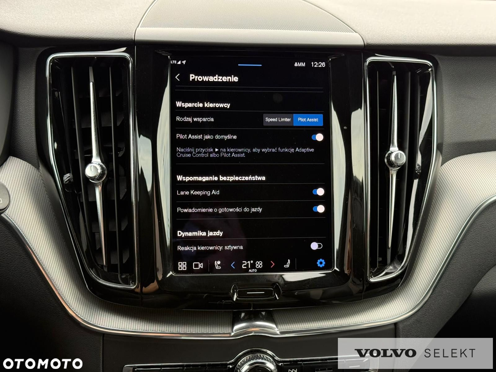 Volvo XC 60 - 22