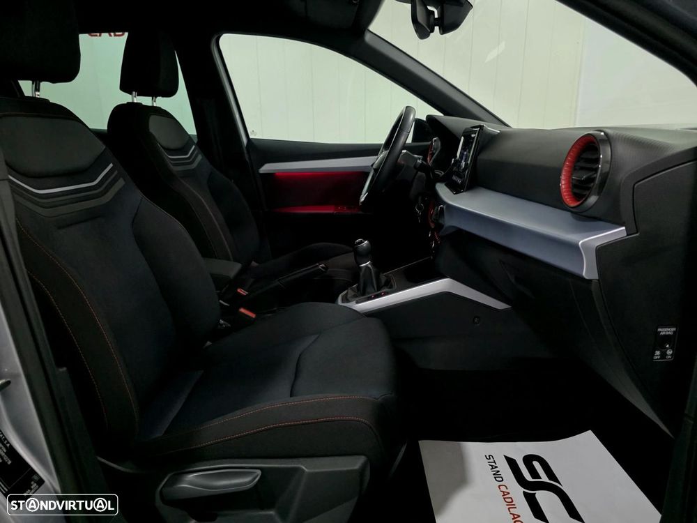 SEAT Arona 1.0 TSI FR - 11