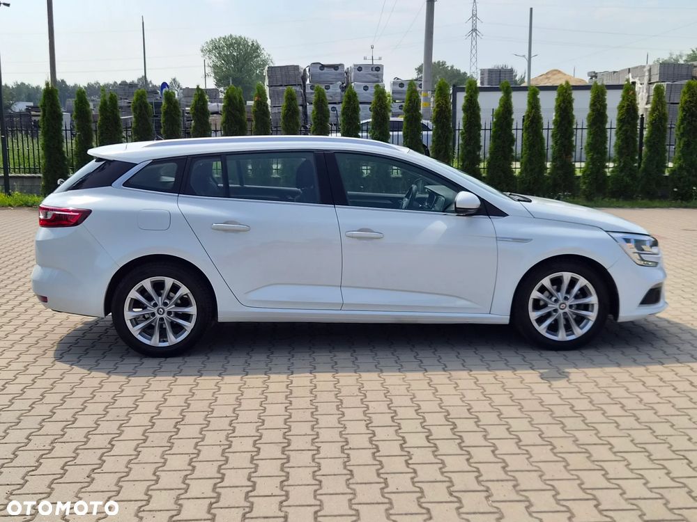 Renault Megane - 5