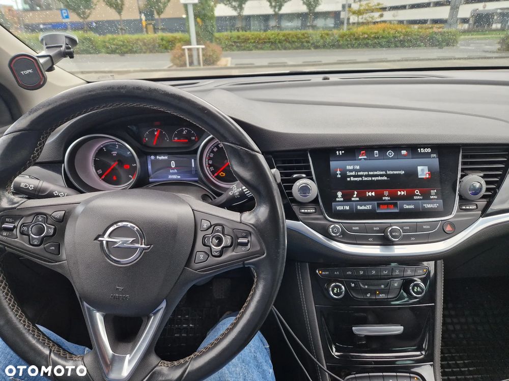 Opel Astra - 8