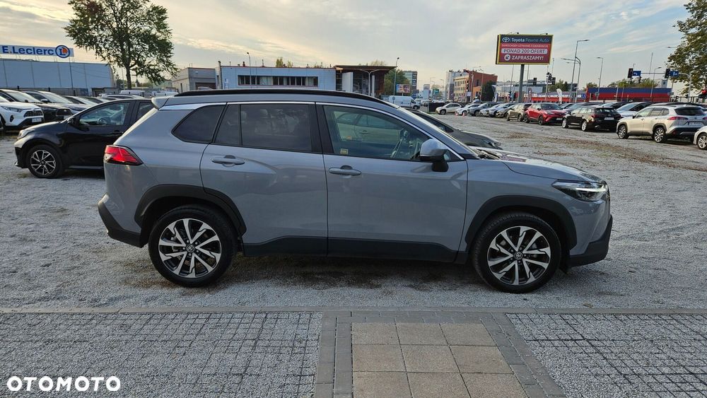 Toyota Corolla Cross 2.0 Hybrid Style - 17