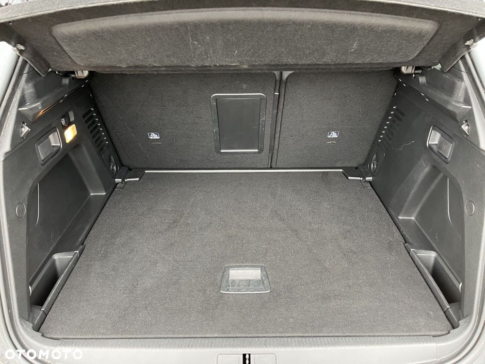 Peugeot 3008 - 18