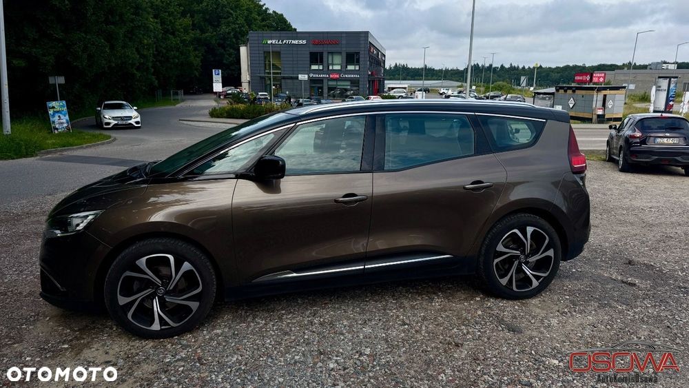Renault Grand Scenic - 13