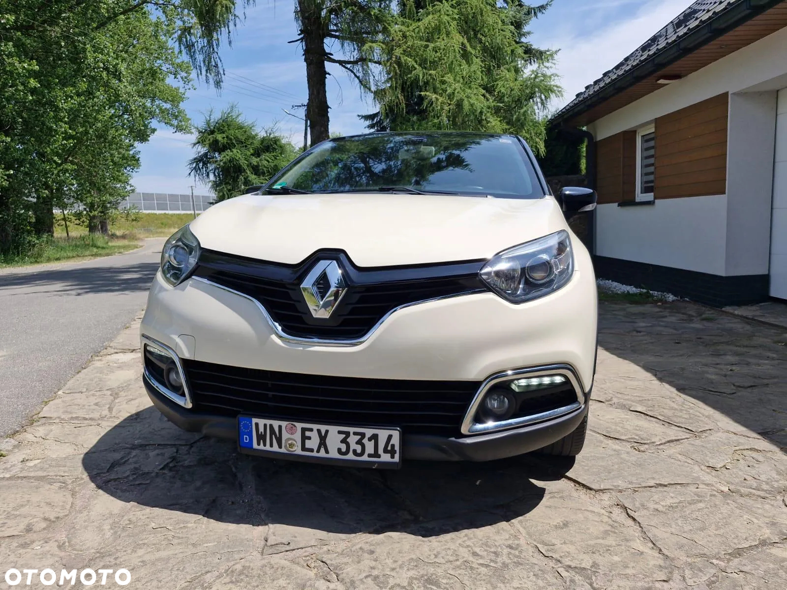 Renault Captur (ENERGY) TCe 90 BOSE EDITION - 2