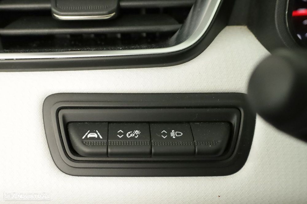 Renault Clio 1.0 TCe Evolution - 20