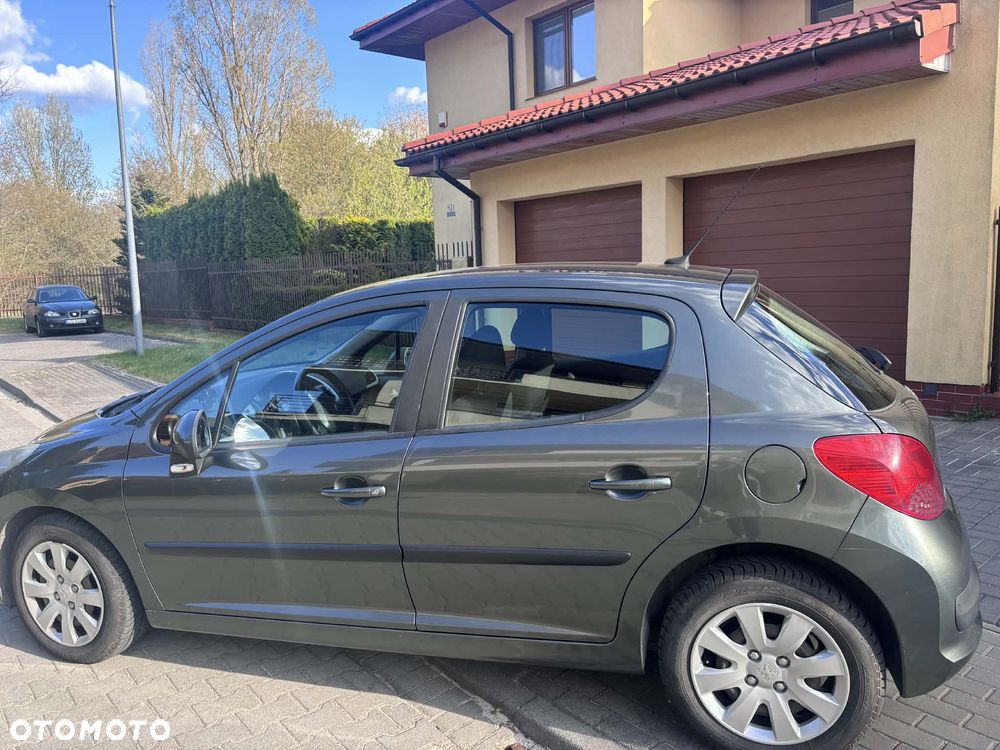 Peugeot 207 1.4 - 2