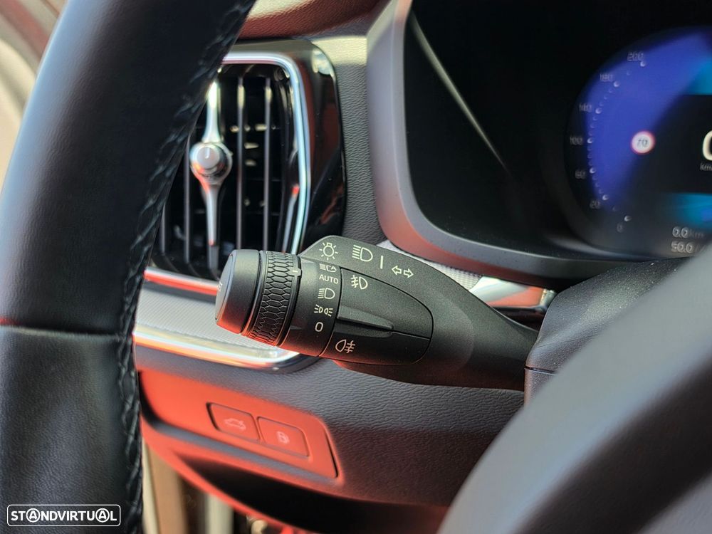 Volvo S60 2.0 T8 PHEV Plus Bright AWD - 26