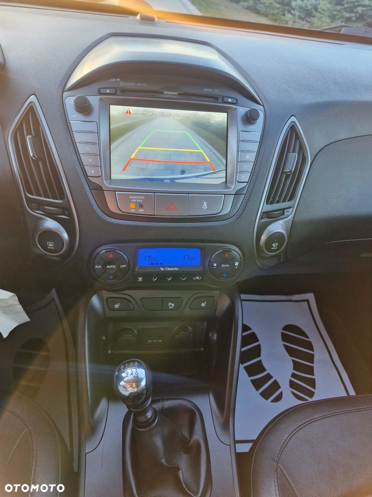 Hyundai ix35 - 12