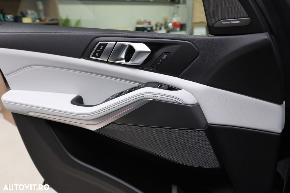 BMW X5 xDrive45e - 24