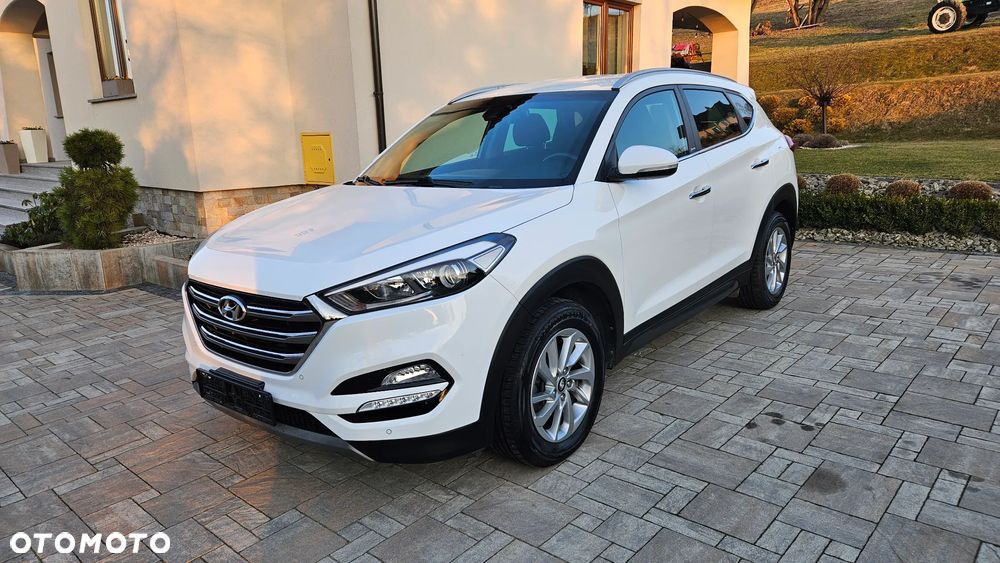 Hyundai Tucson 2.0 CRDI Style 4WD - 2