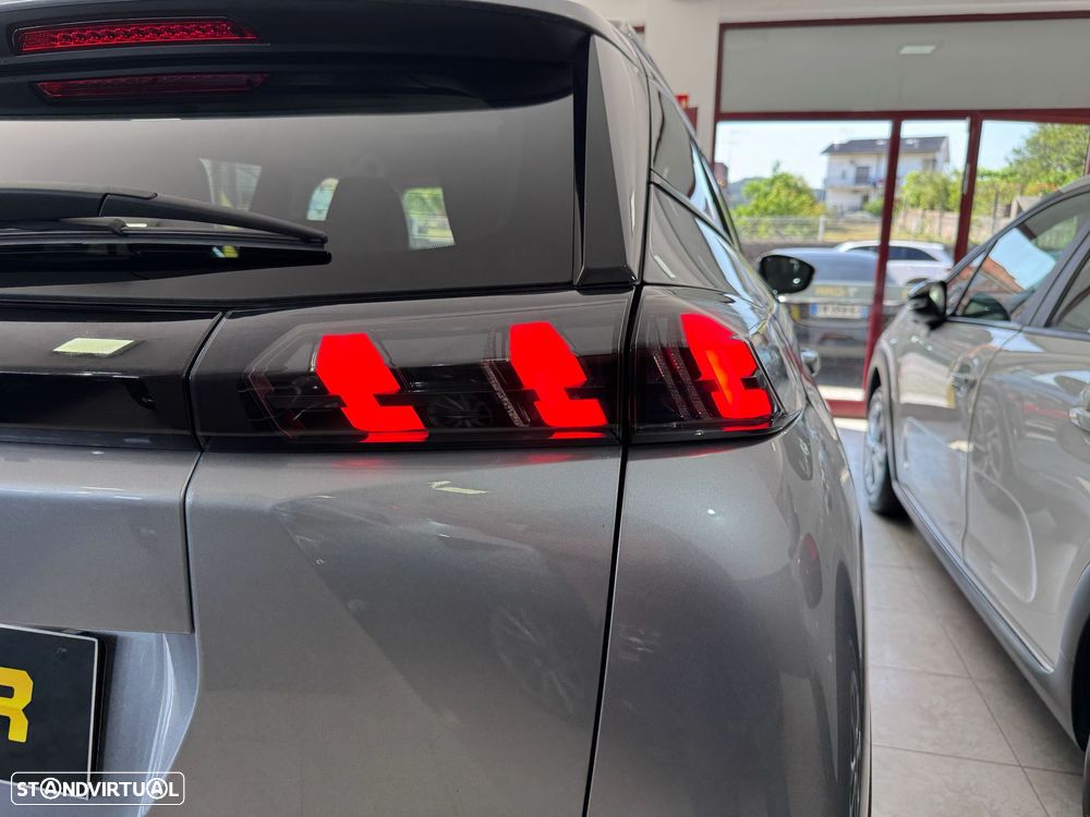 Peugeot 2008 1.5 BlueHDi Allure Pack EAT8 - 10