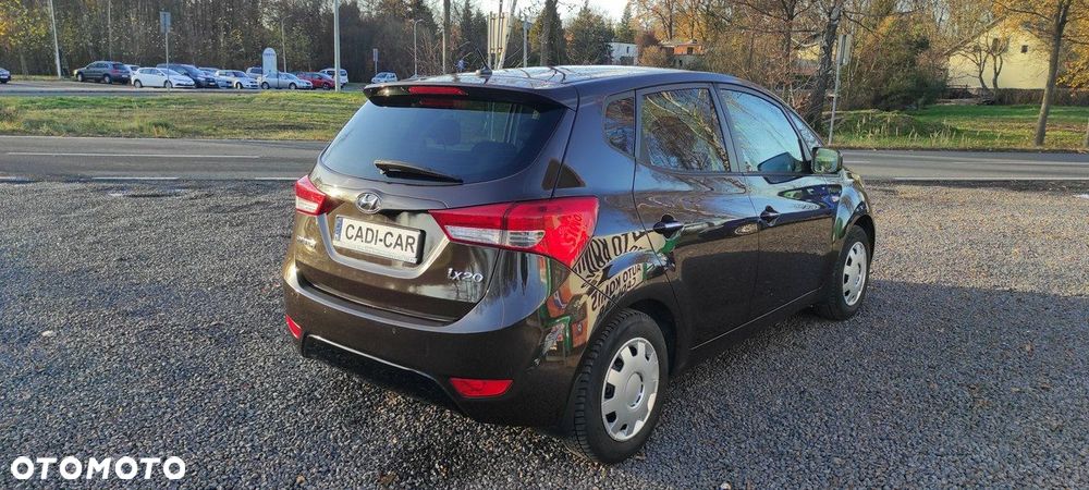 Hyundai ix20 - 4