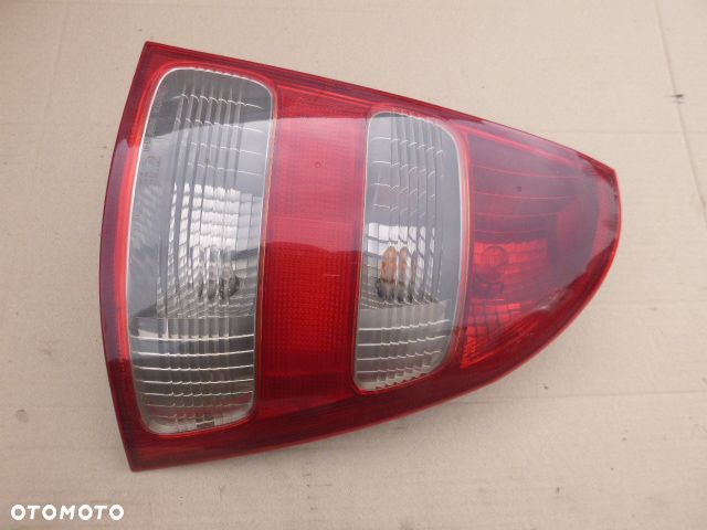 LAMPA PRAWY TYŁ PRAWA TYLNA TOYOTA COROLLA E12 KOMBI - 4