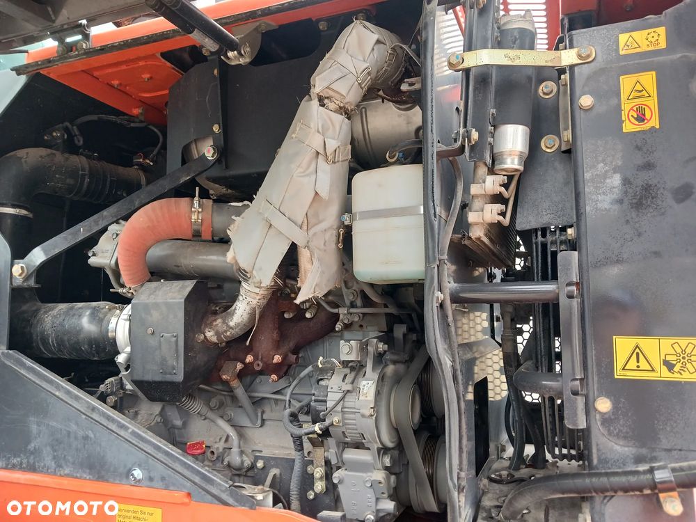 Hitachi ZW 150 - 27