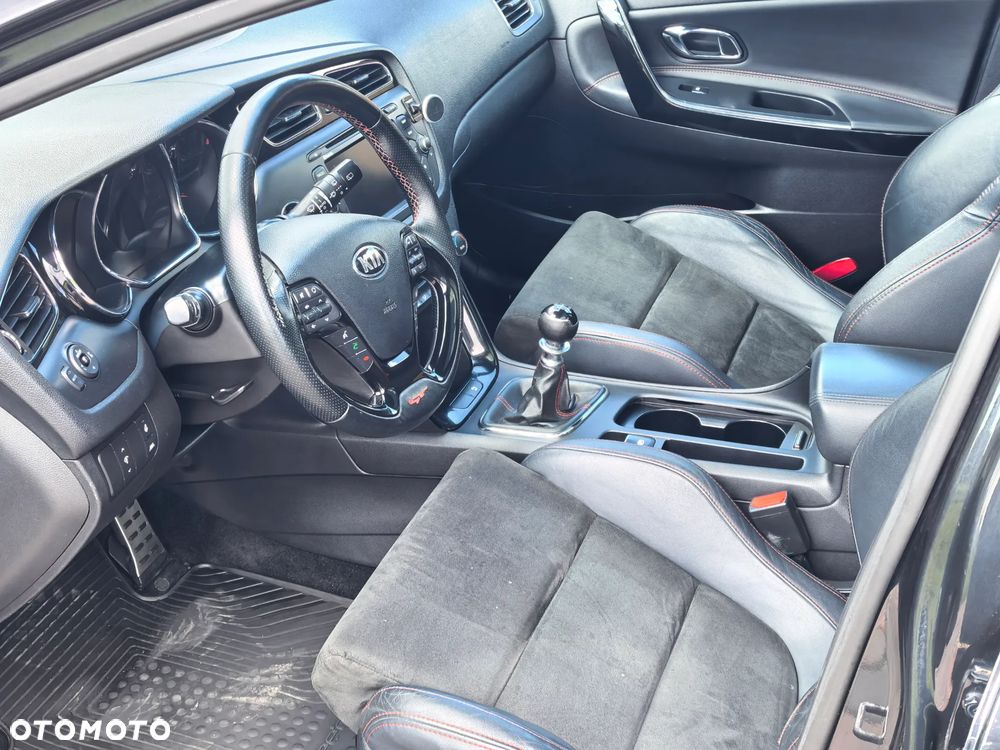 Kia Ceed 1.6 T-GDI GT XL - 34