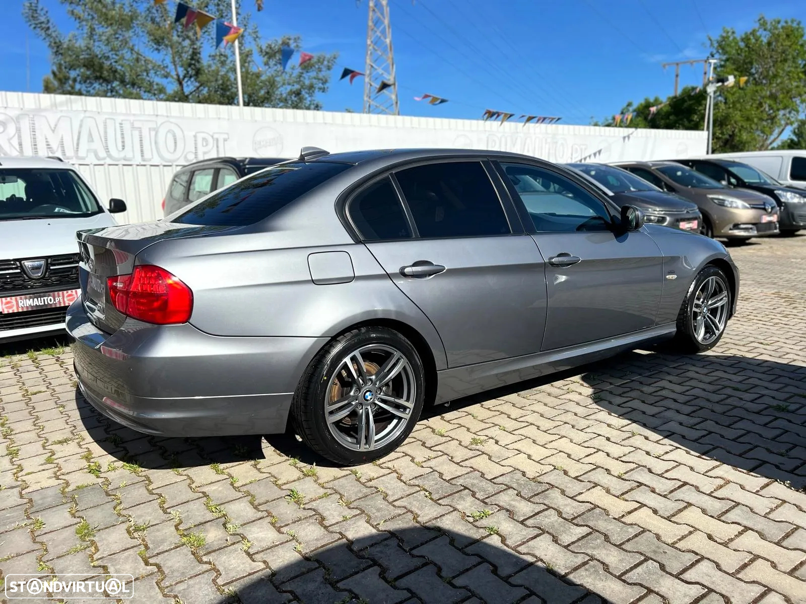 BMW 320 d EfficientDynamics Line Sport - 2