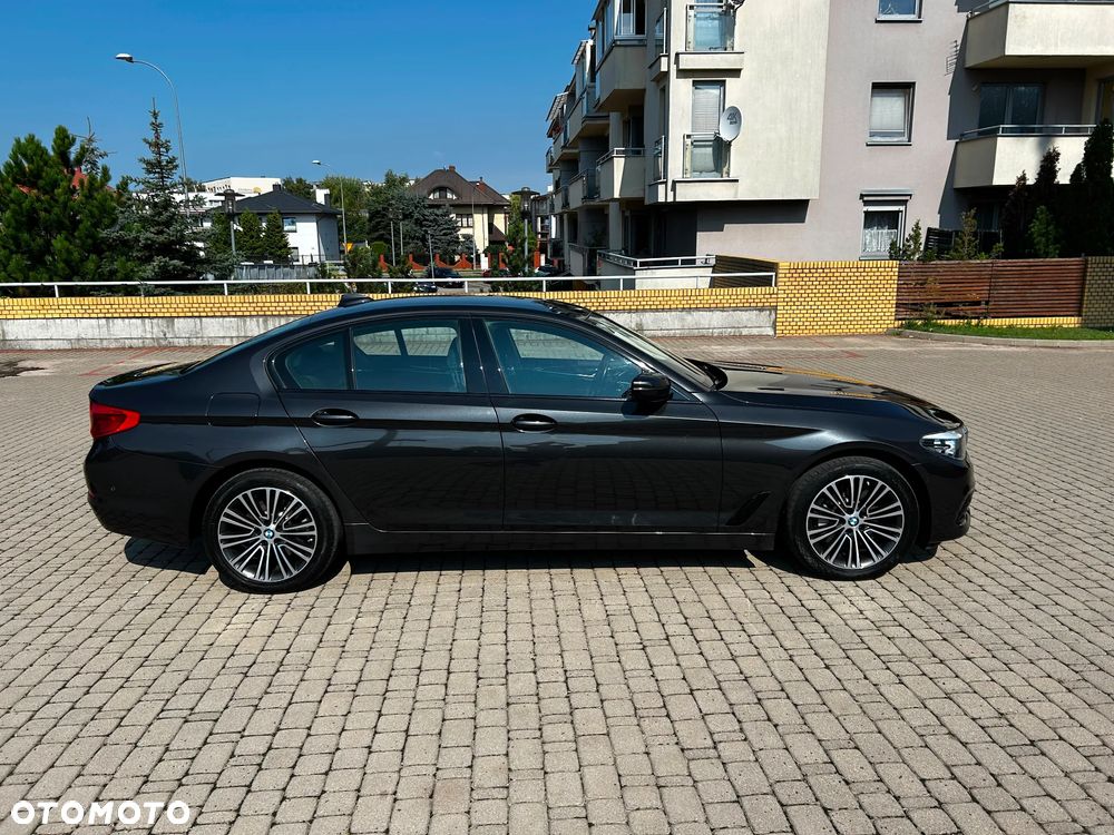 BMW Seria 5 530e iPerformance Luxury Line - 4