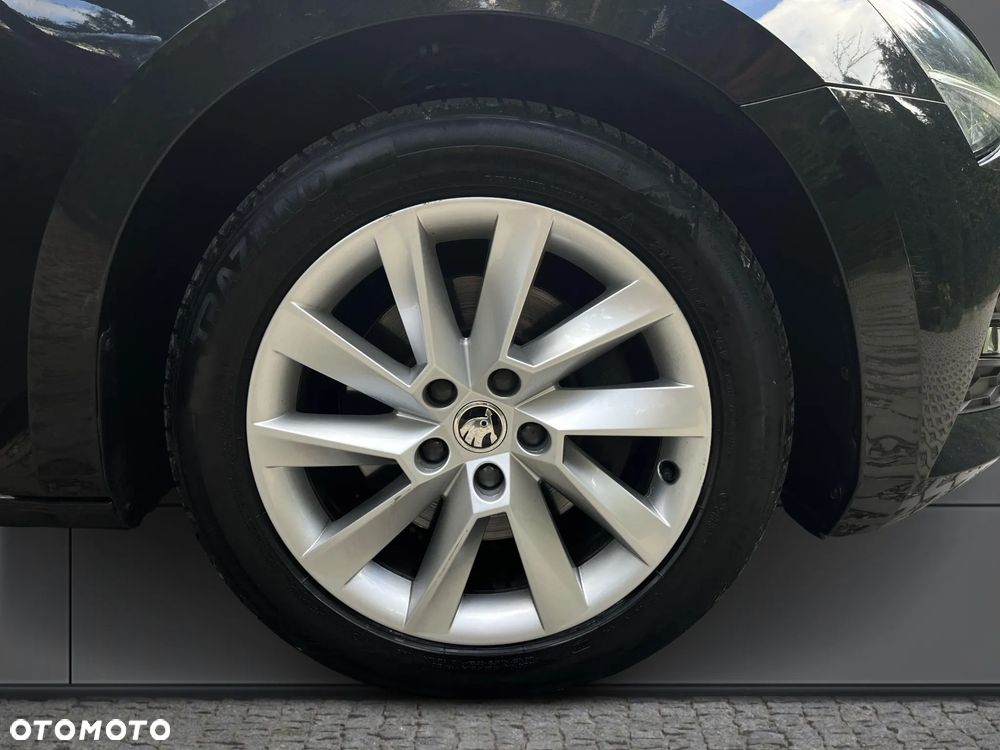 Skoda Superb 2.0 TDI SCR Ambition DSG - 36