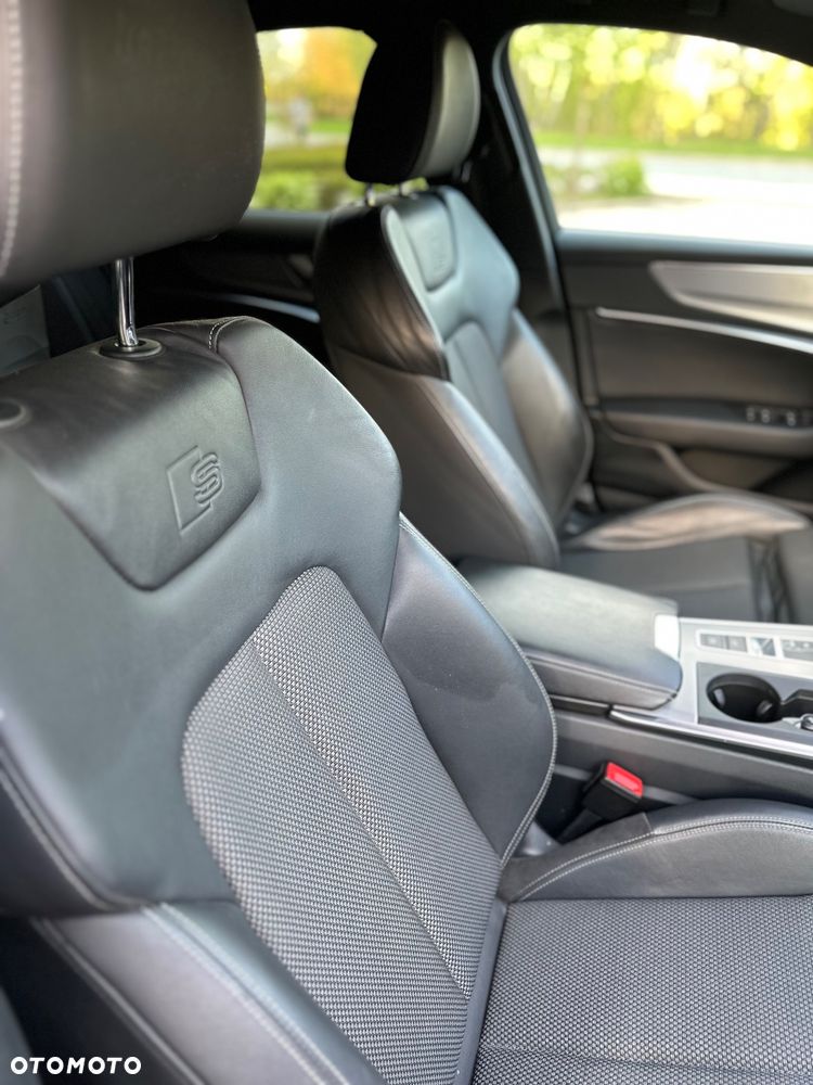 Audi A6 Avant 40 TDI quattro S tronic S line - 27