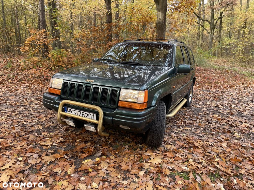 Jeep Grand Cherokee - 1