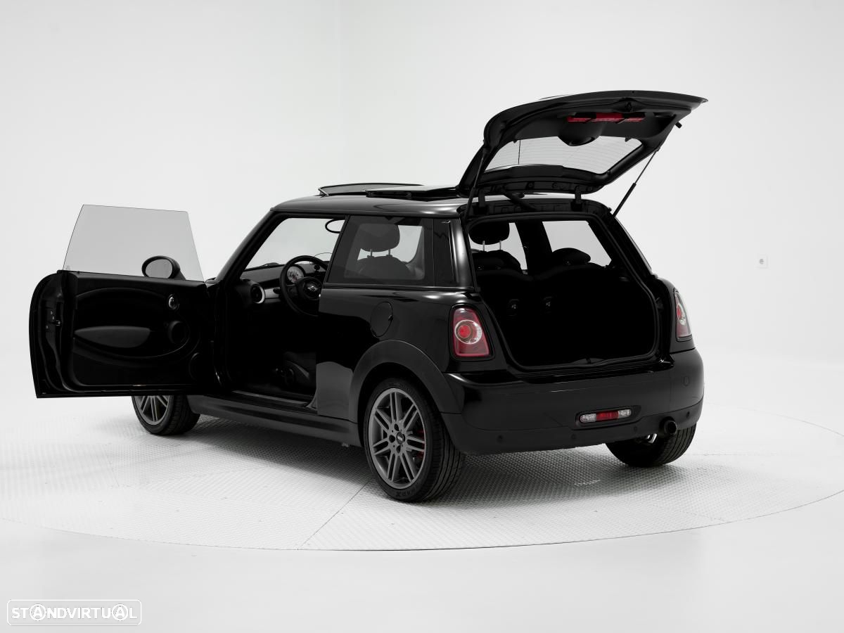 MINI 3 Portas Cooper D - 5
