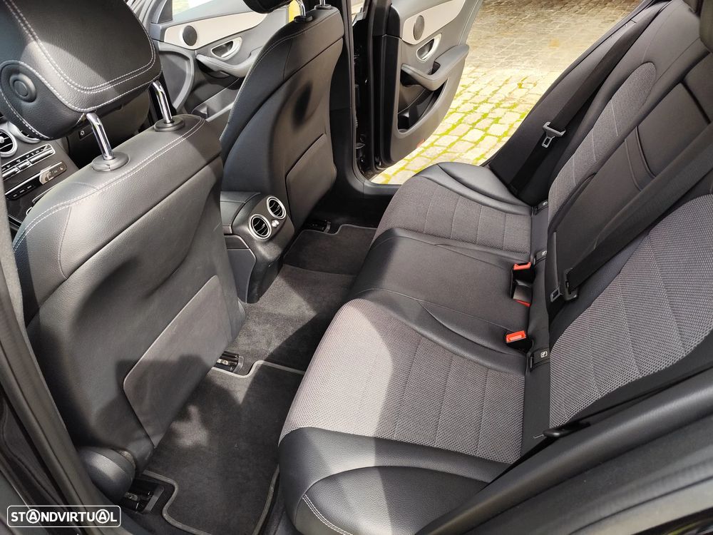 Mercedes-Benz C 300 de Avantgarde - 13