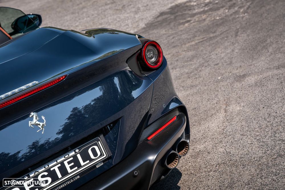 Ferrari Portofino M - 11
