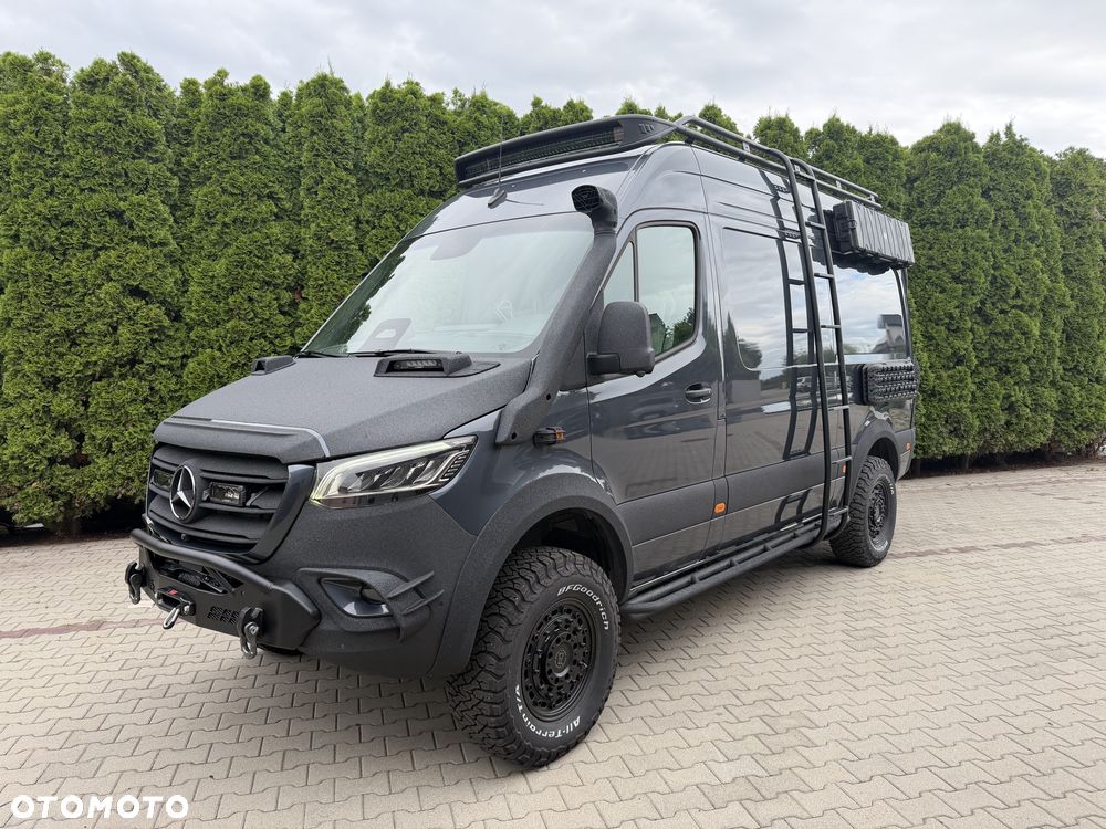 Mercedes-Benz Sprinter - 1