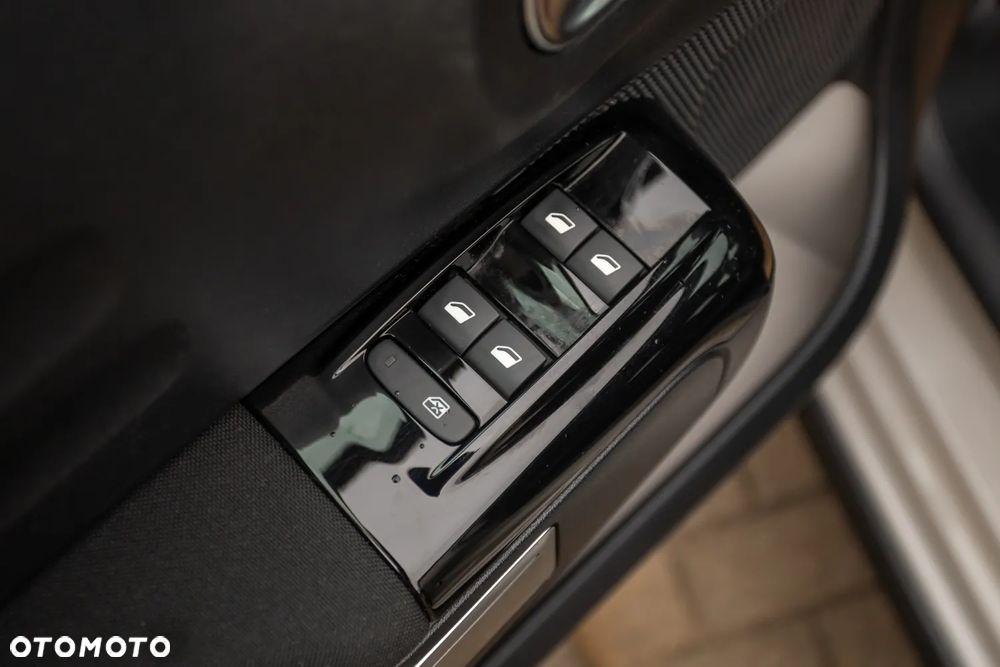 Citroën C3 Pure Tech 110 S&S ELLE ONLINE EDITION - 35