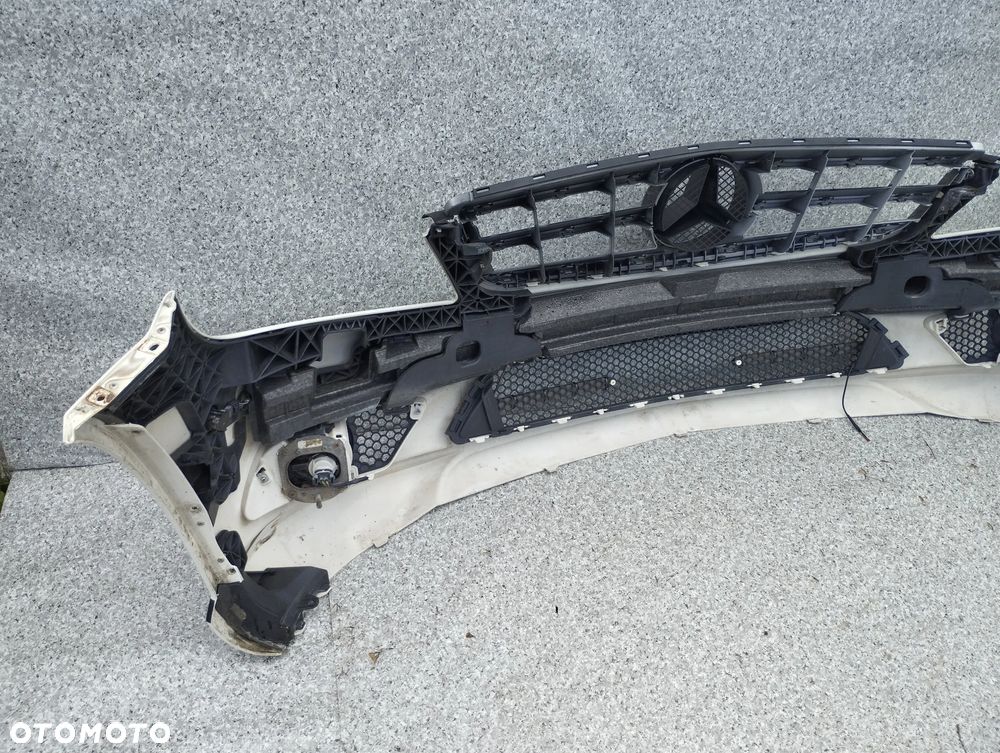 Mercedes C-Klasa W204 AMG 07-10r zderzak przód przedni Grill PDC - 4