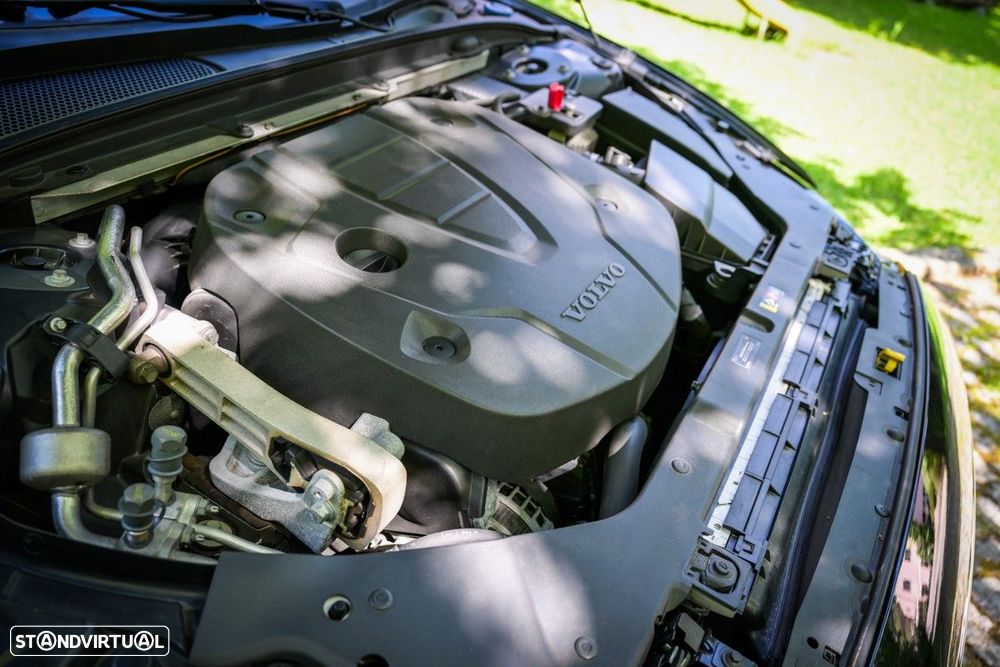 Volvo V60 2.0 D3 Momentum - 41