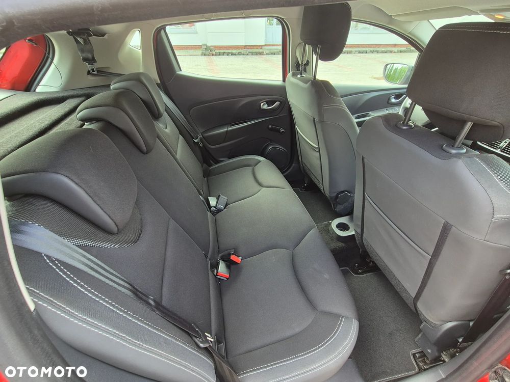 Renault Clio - 14