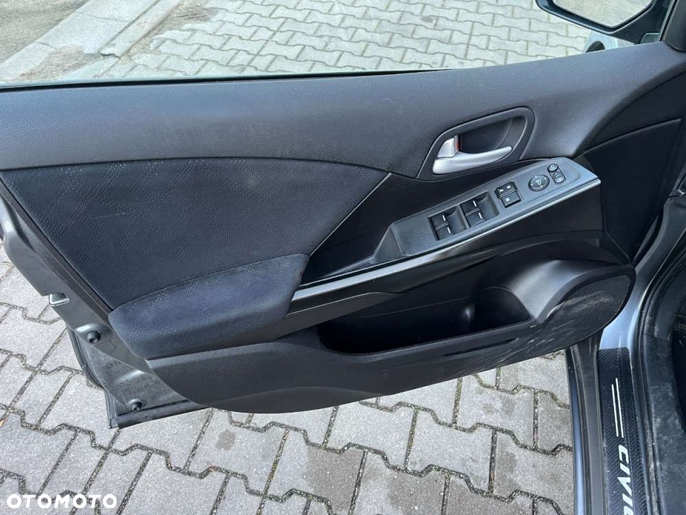 Honda Civic 1.8 i-VTEC Sport - 16