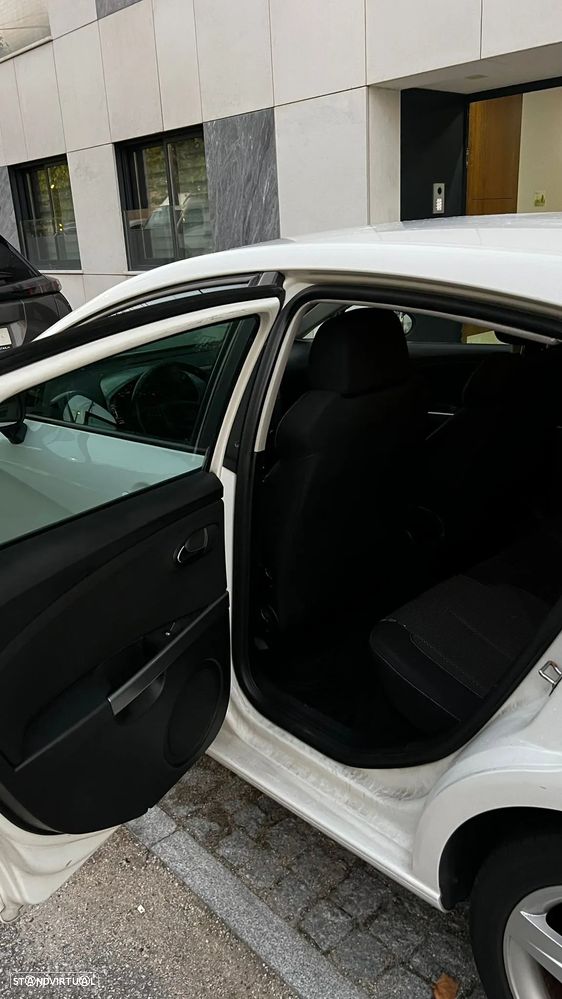 SEAT Leon 1.6 TDI Ecomotive Style - 14