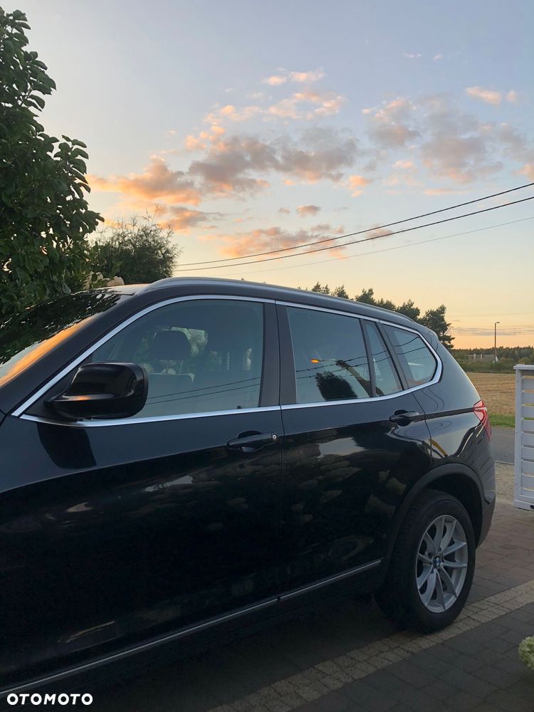 BMW X3 ver-520d - 4