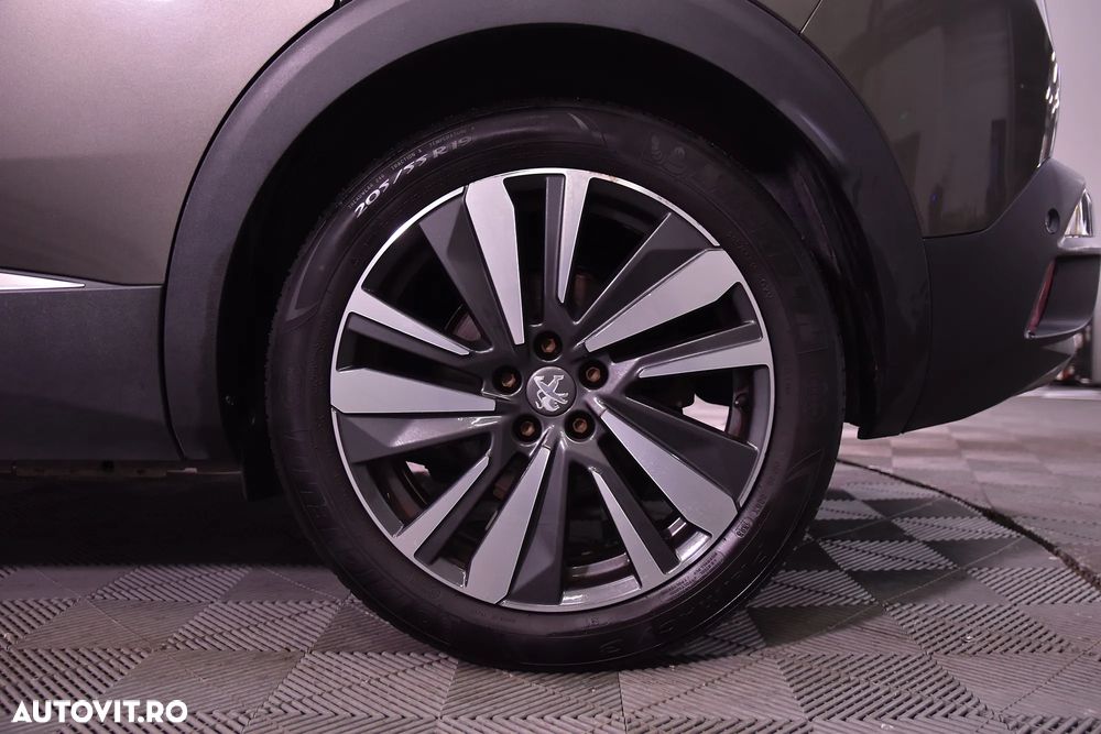 Peugeot 3008 - 13
