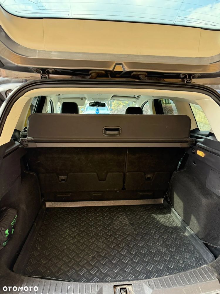 Ford Kuga 2.0 TDCi 4WD Titanium Plus - 12