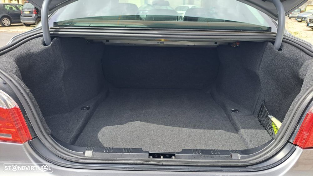 BMW 520 d Executive - 34