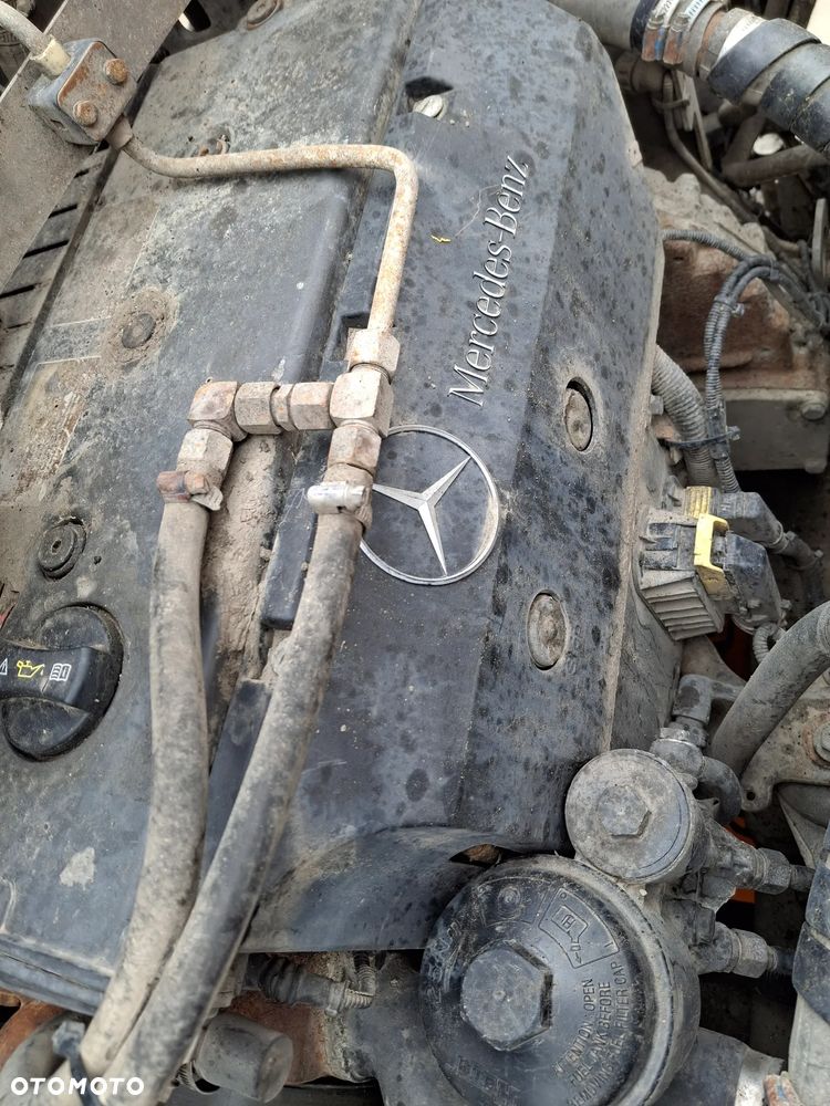 Mercedes-Benz Axor 1823 Zamiatarka Bucher Optifant 70 Szczotki Lewa Prawa Strona 2 Silniki Rura Do Liści Odchwaszczarka - 25