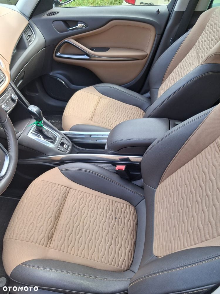 Opel Zafira - 12
