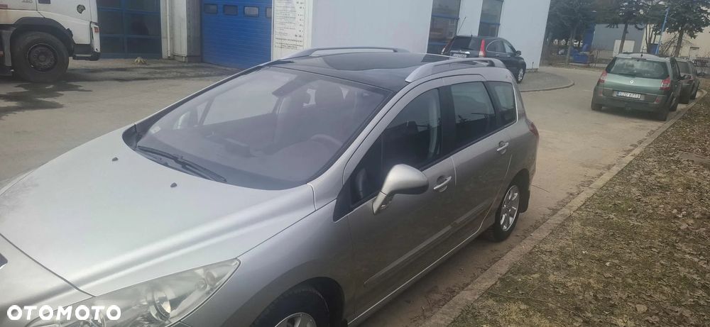 Peugeot 308 1.6 HDi Trendy - 3