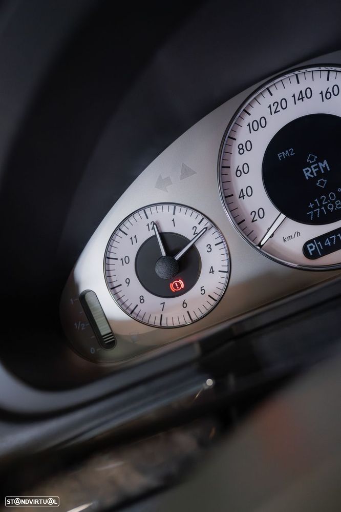 Mercedes-Benz E 320 CDi Avantgarde - 36