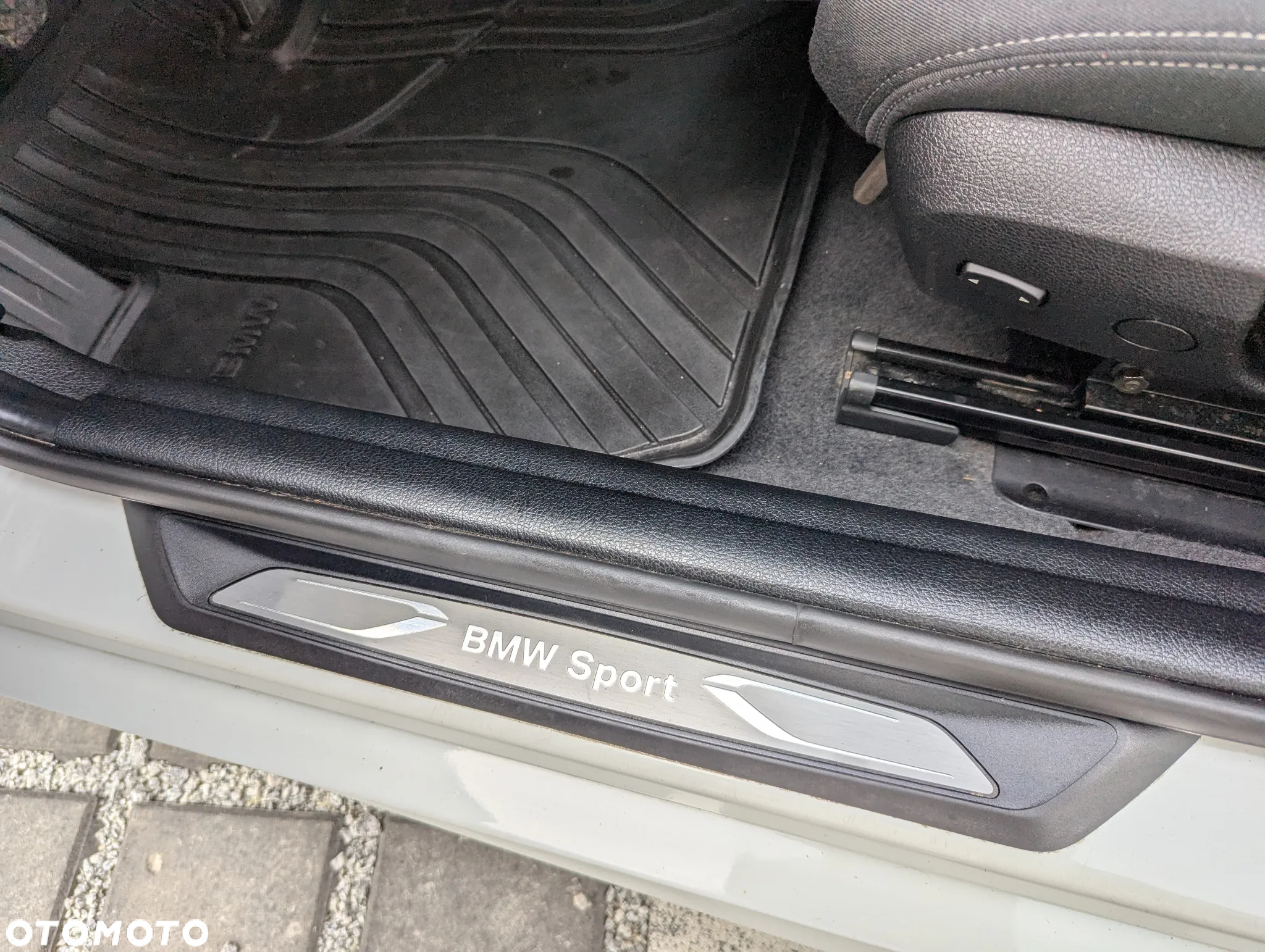 BMW Seria 1 118i Sport Line - 17
