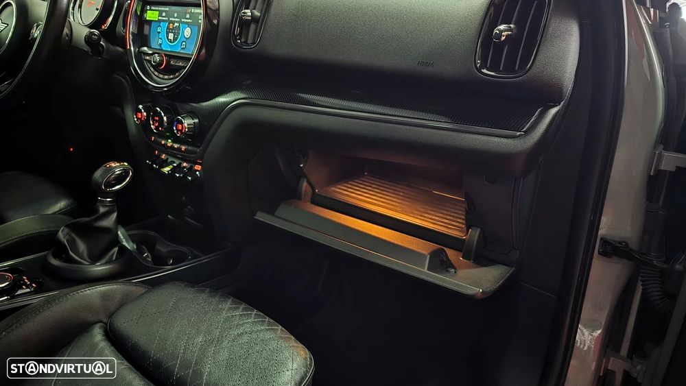 MINI Countryman Cooper SE ALL4 Auto - 60