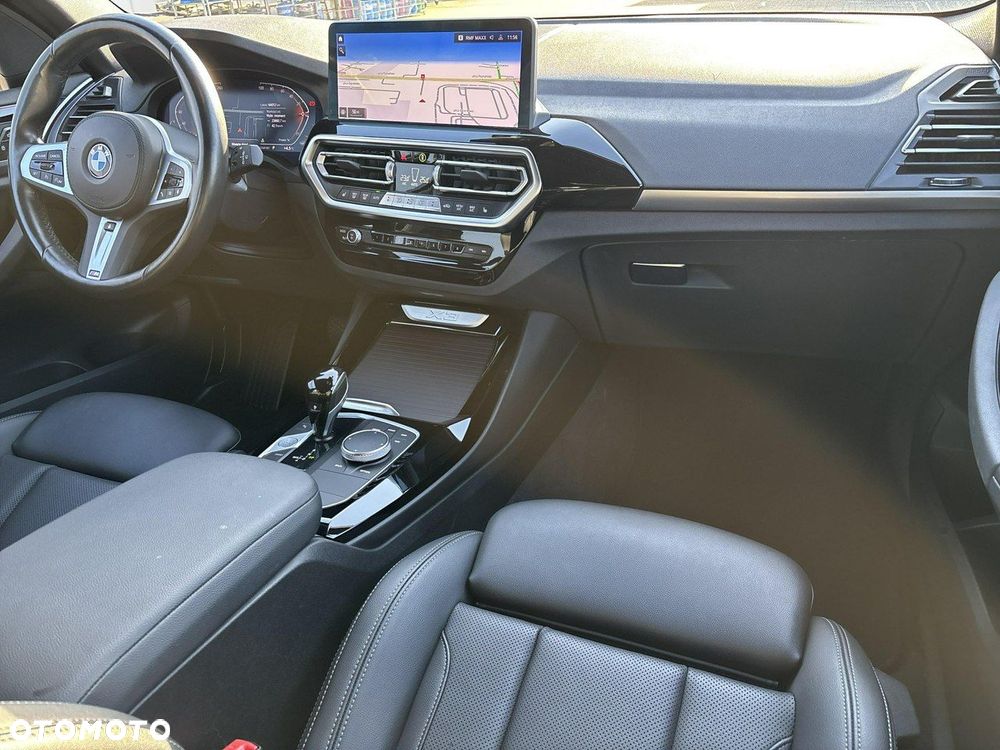 BMW X3 xDrive20i mHEV - 19